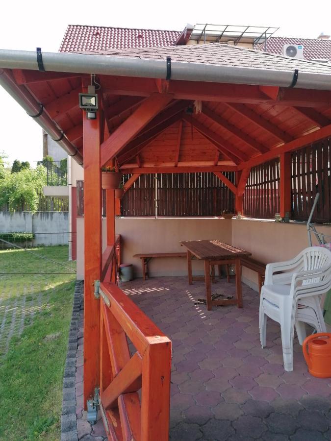 Zita Apartman Eger Exterior foto