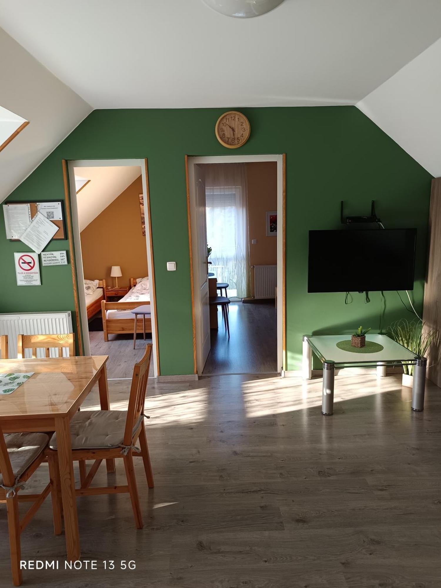 Zita Apartman Eger Exterior foto